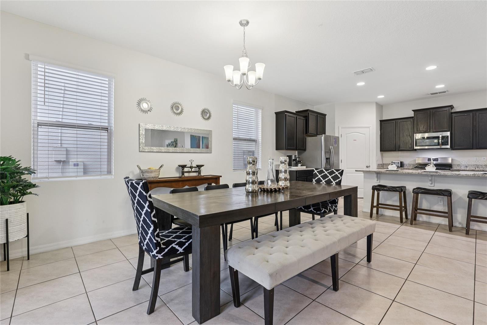 Image 9 of 69 For 7033 Oakwood Street