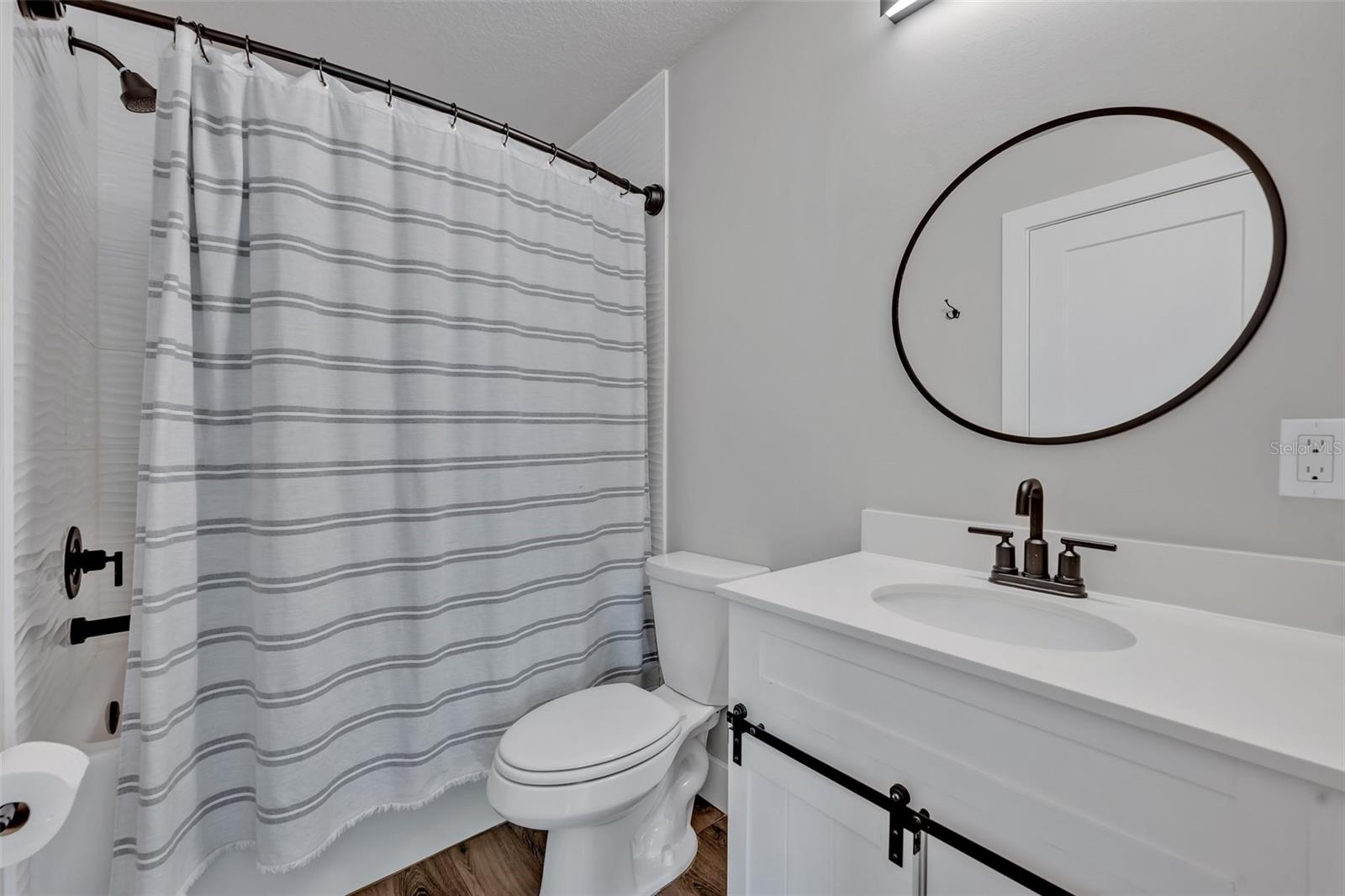 Image 36 of 60 For 2459 Mcgregor Oaks Lane