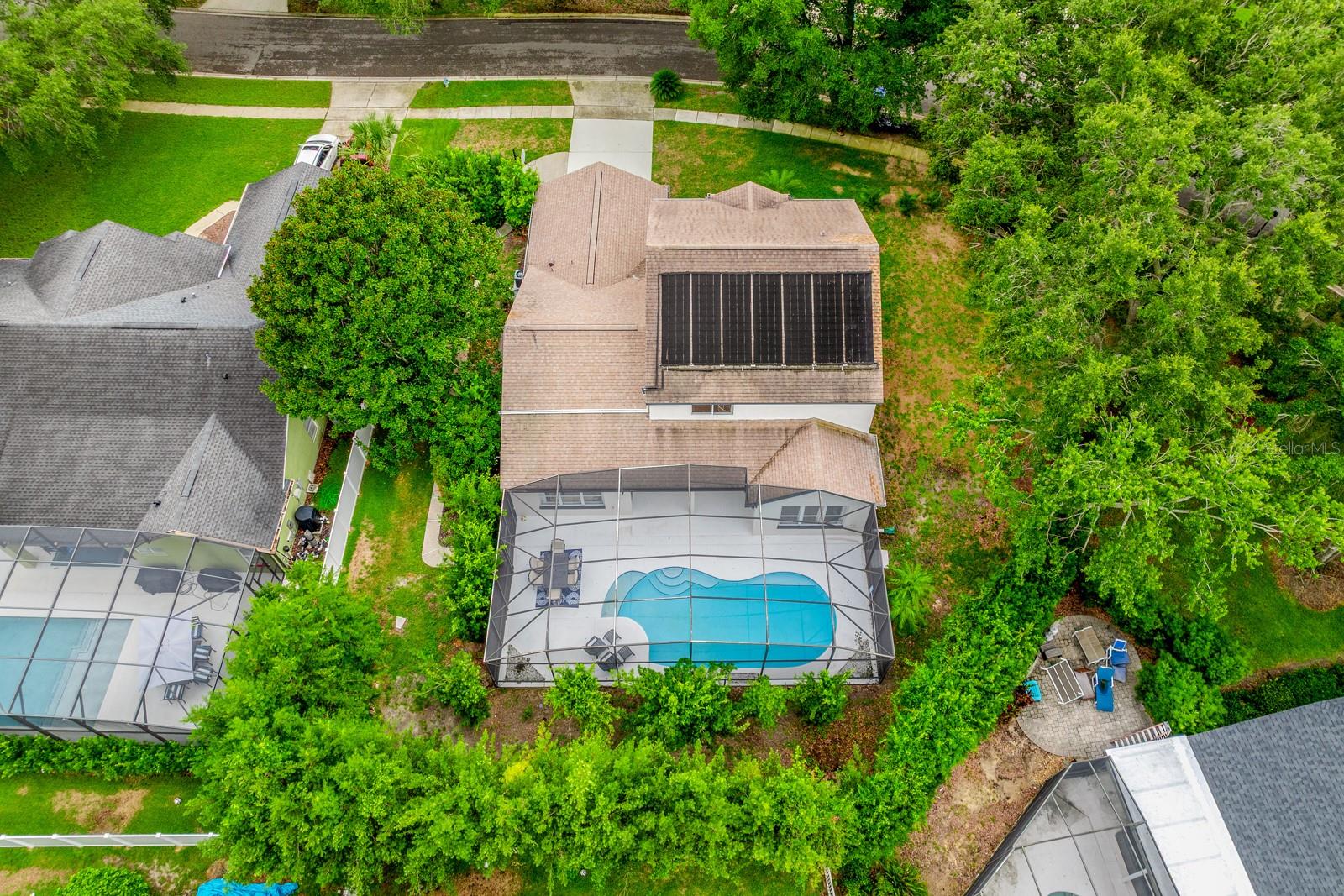 Image 31 of 40 For 10241 Pointview Court