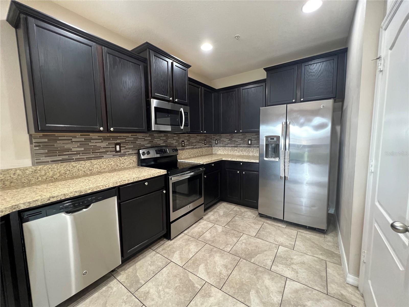 Image 11 of 31 For 2137 Betsy Ross Lane
