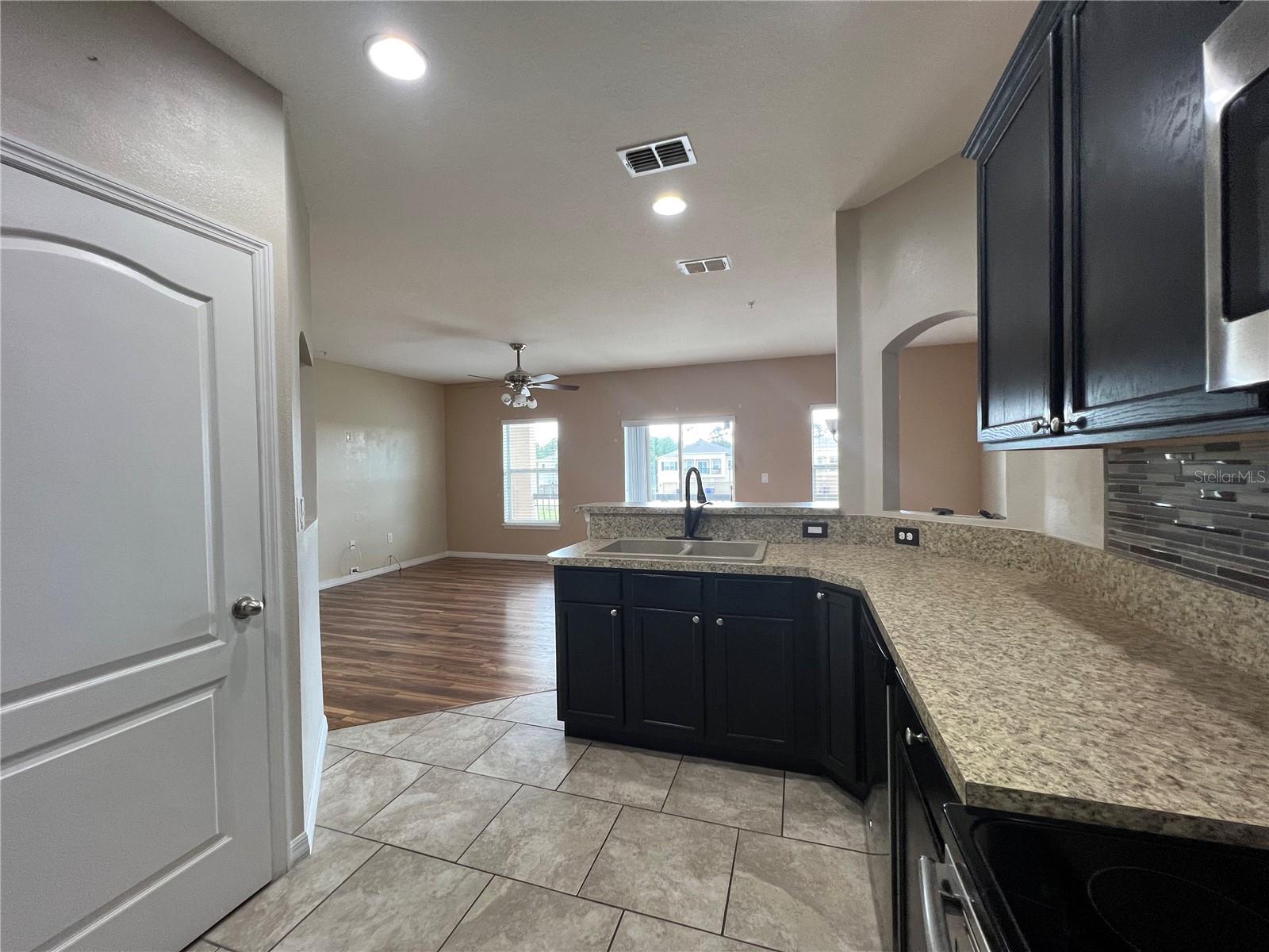 Image 12 of 31 For 2137 Betsy Ross Lane