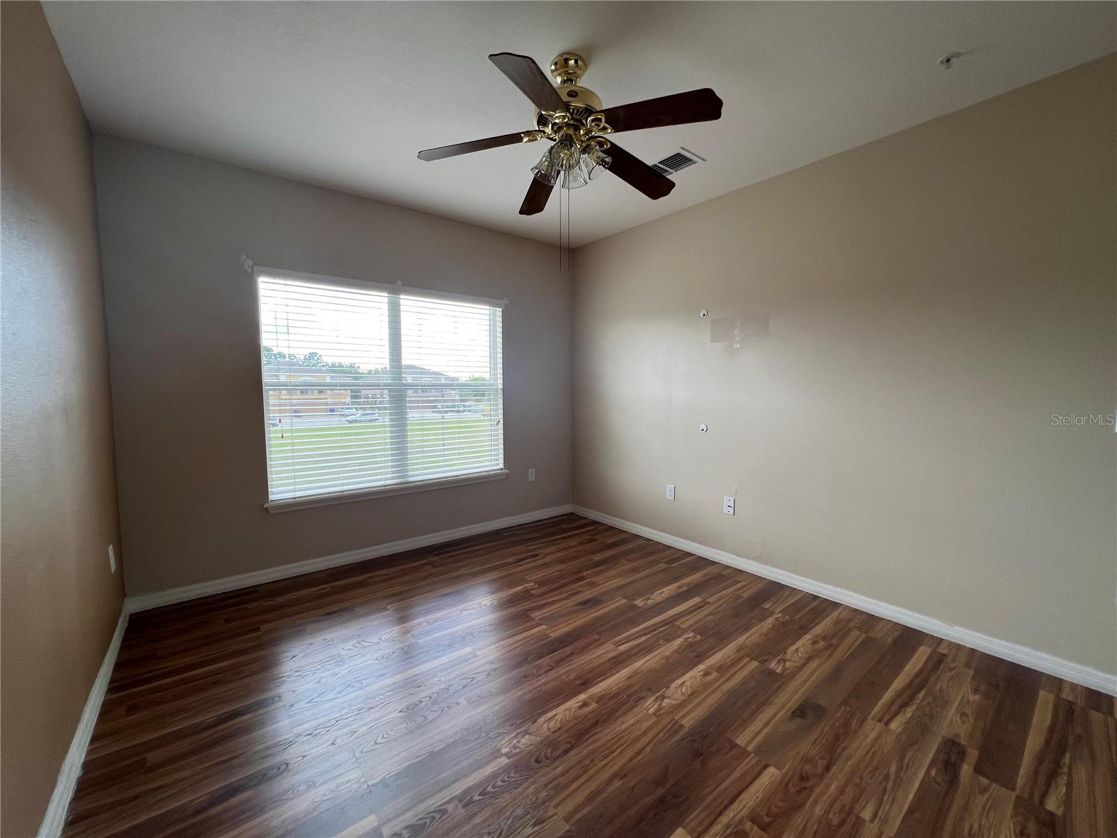Image 20 of 31 For 2137 Betsy Ross Lane