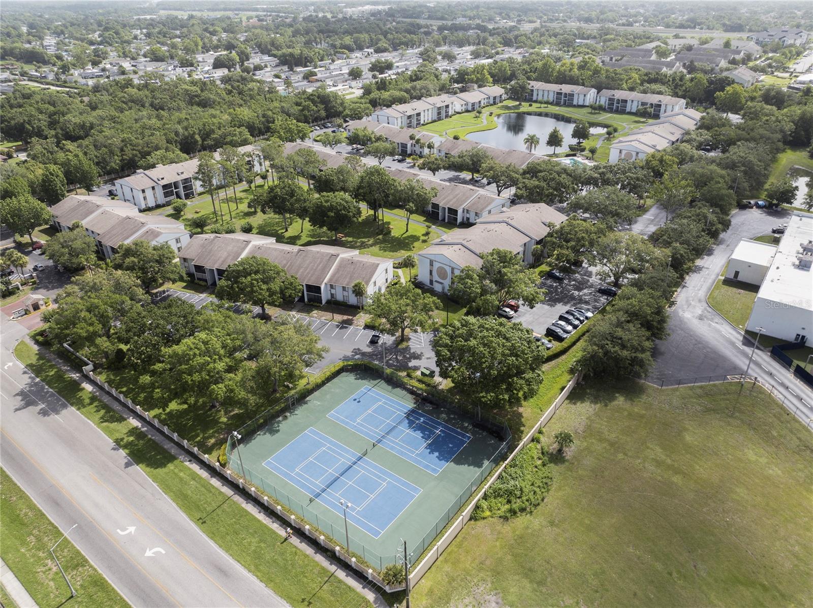 Image 17 of 23 For 8211 Sun Spring Circle 11