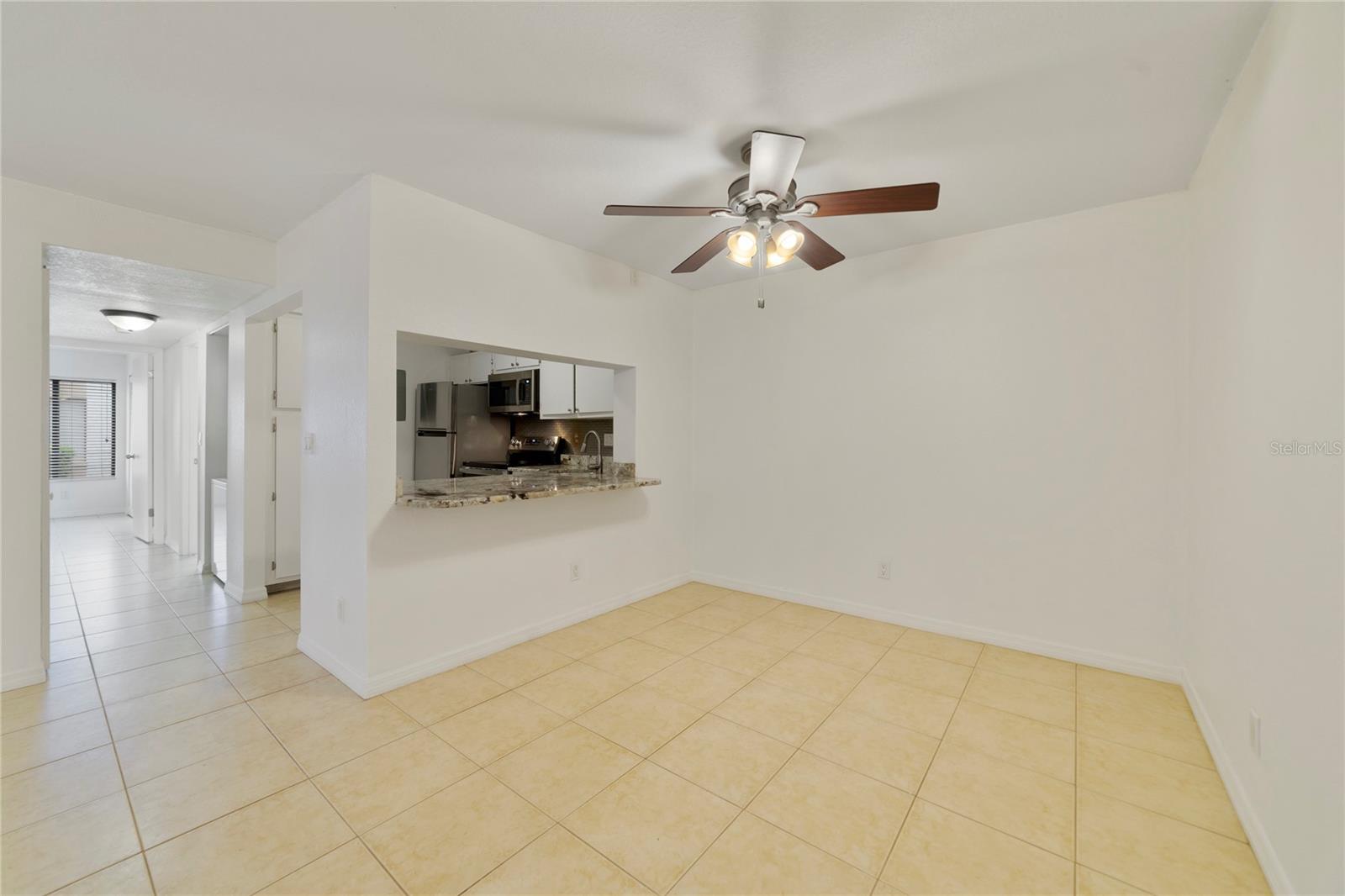 Image 6 of 23 For 8211 Sun Spring Circle 11