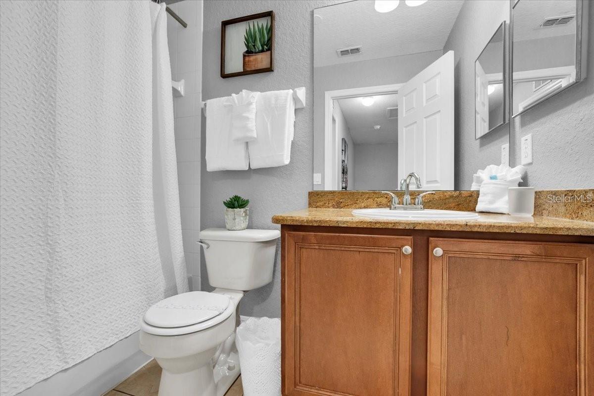 Image 16 of 27 For 3214 Calabria Avenue