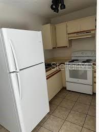 Image 2 of 4 For 2280 Florida Drive 3