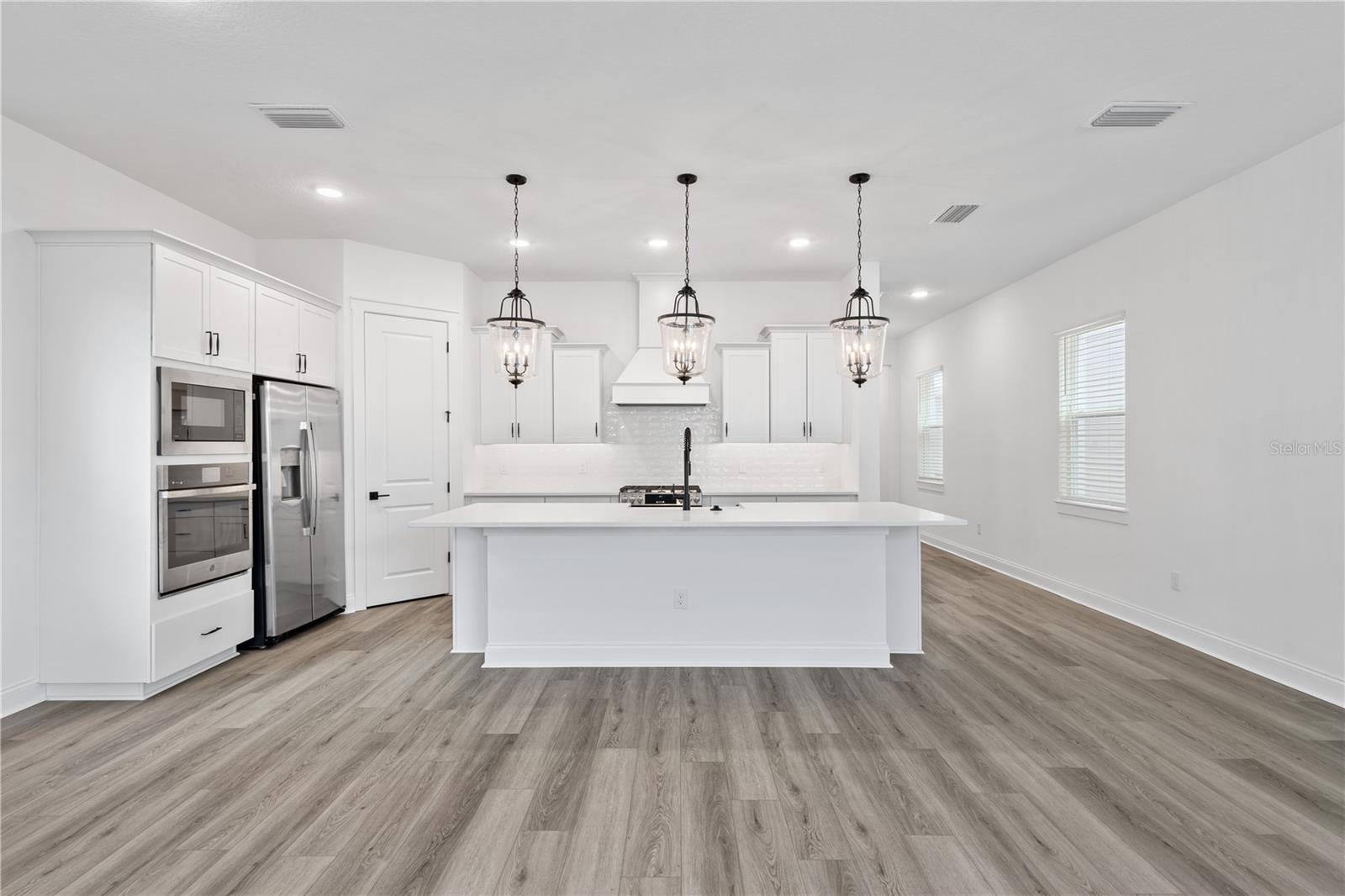 Image 7 of 43 For 12554 Westhaven Oak Drive