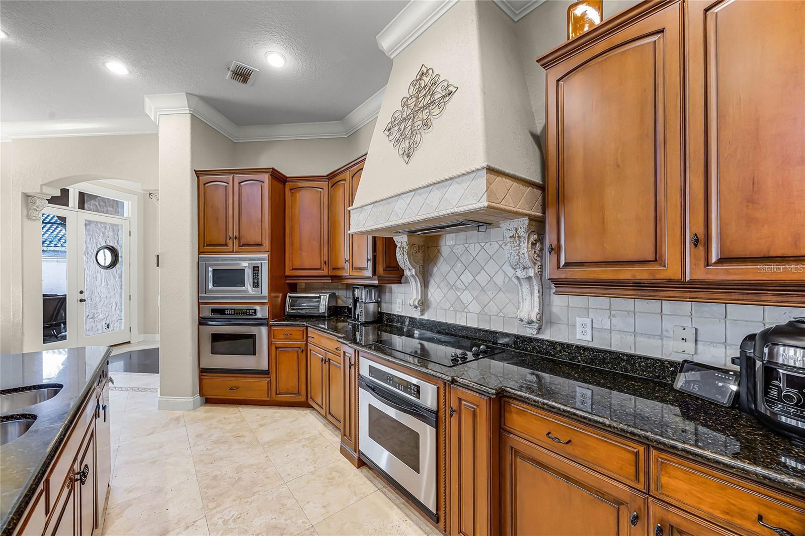 Image 11 of 54 For 8814 Southern Breeze Drive