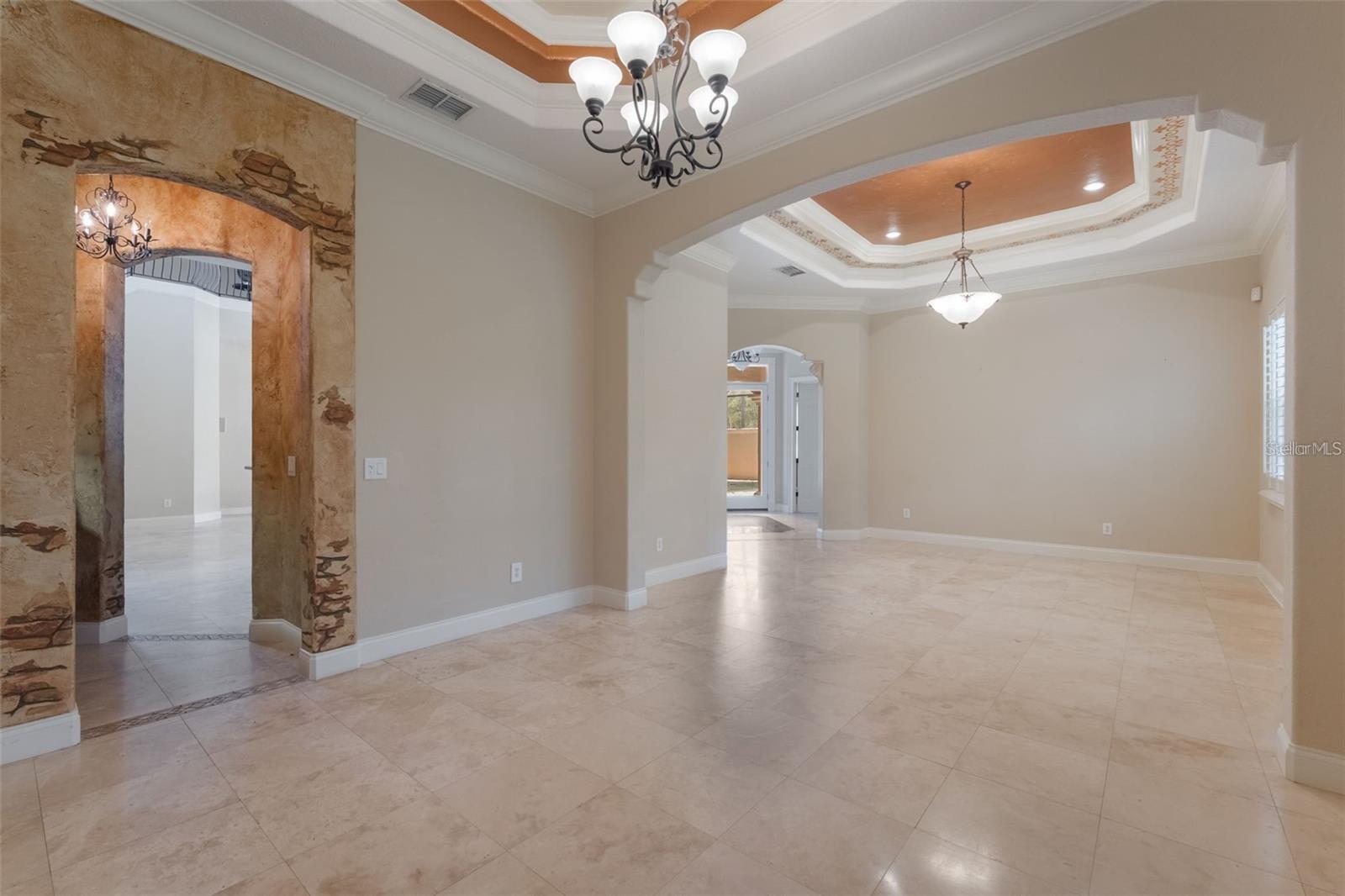 Image 15 of 54 For 8814 Southern Breeze Drive