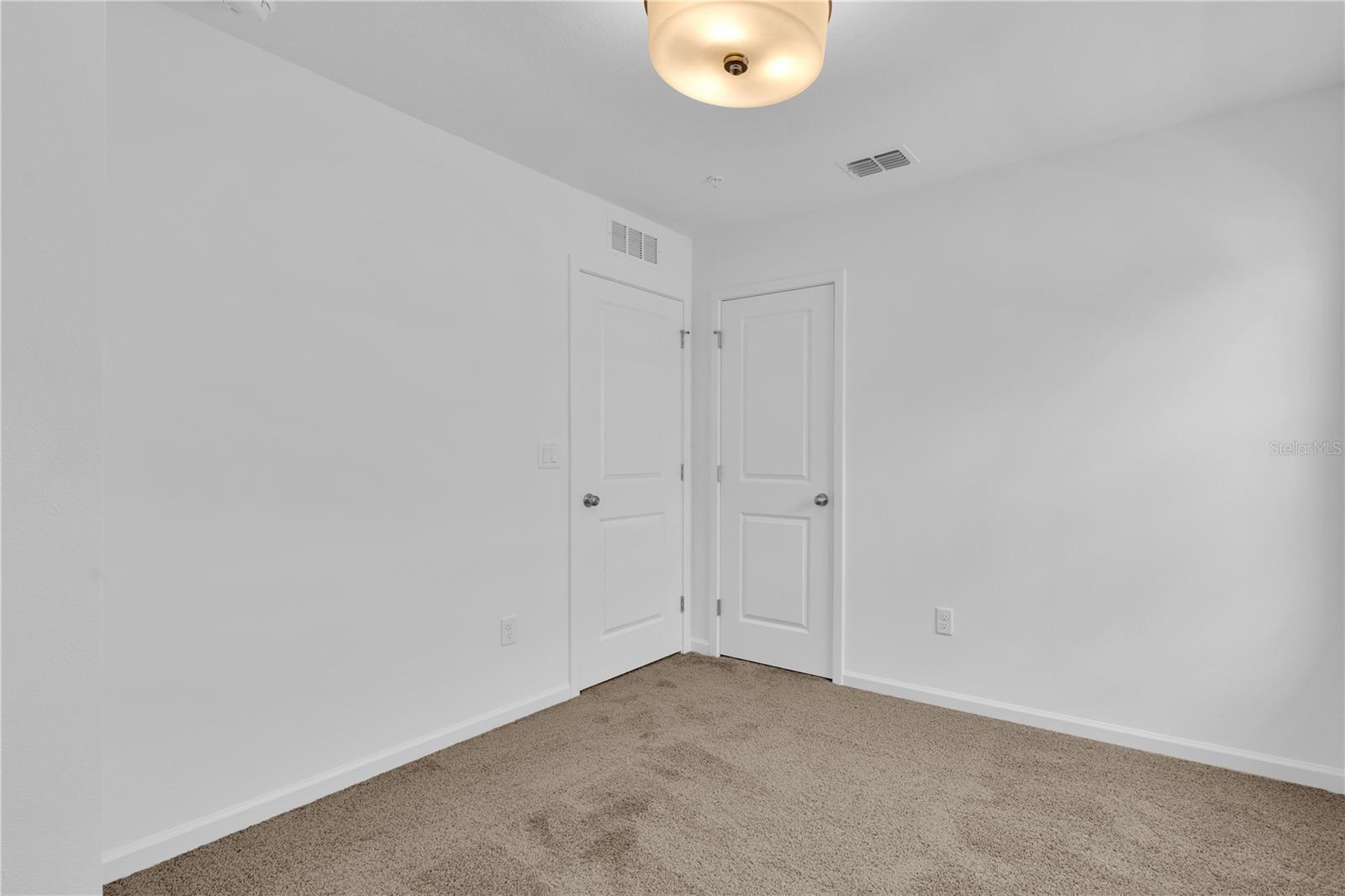 Image 18 of 33 For 9674 Peace Drive