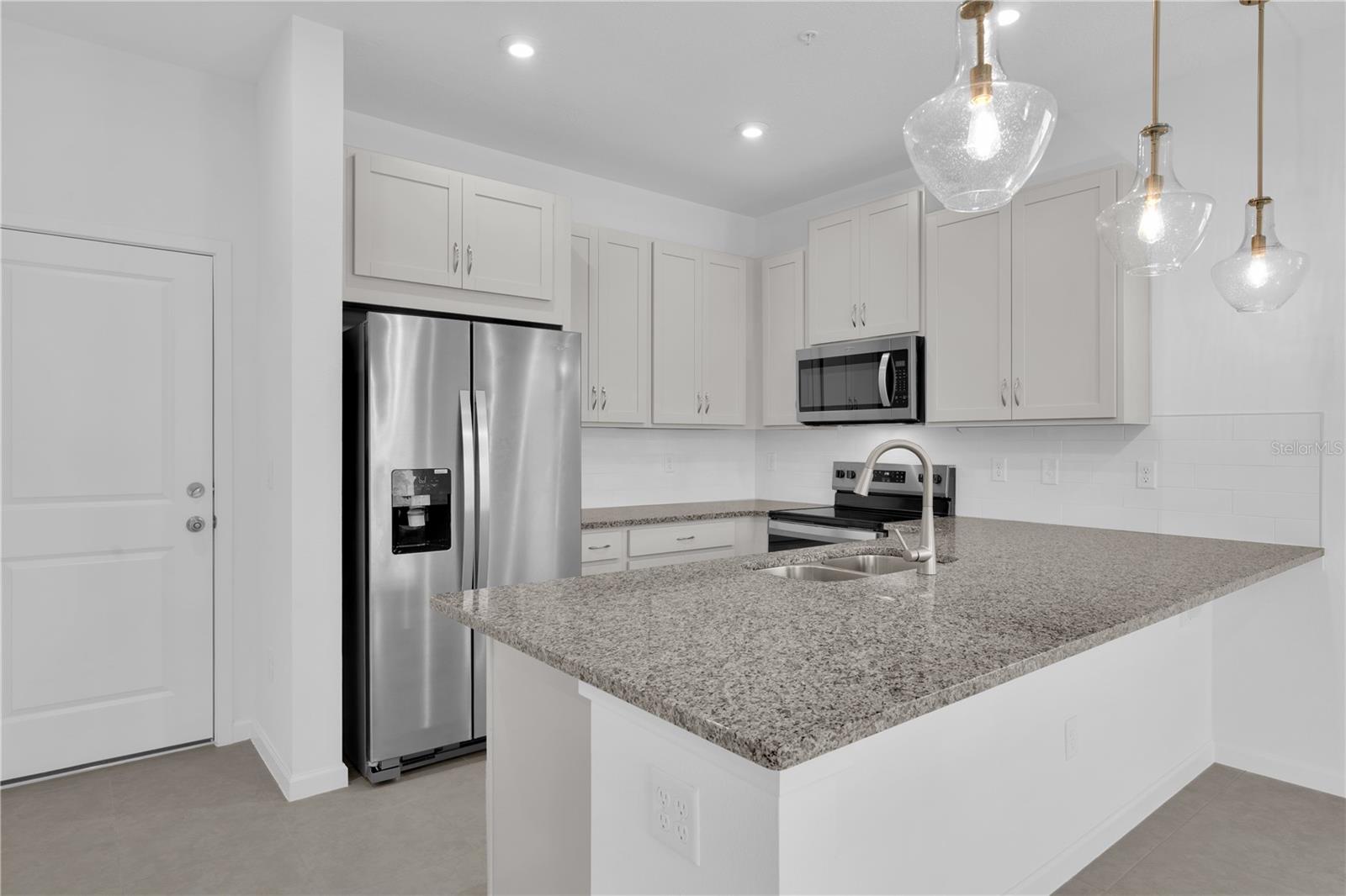Image 6 of 33 For 9674 Peace Drive