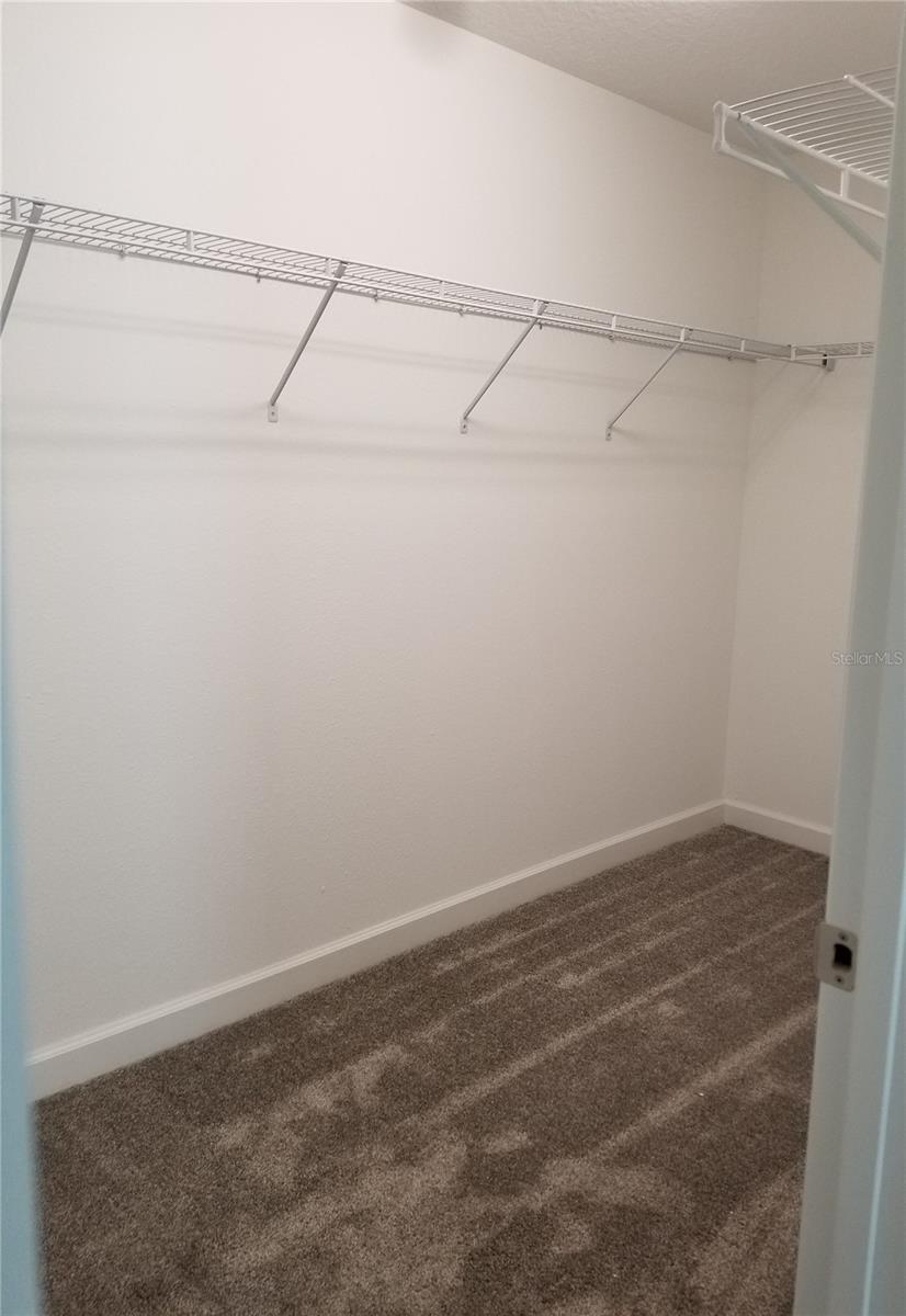 Image 5 of 10 For 11142 Longleaf Woods Drive