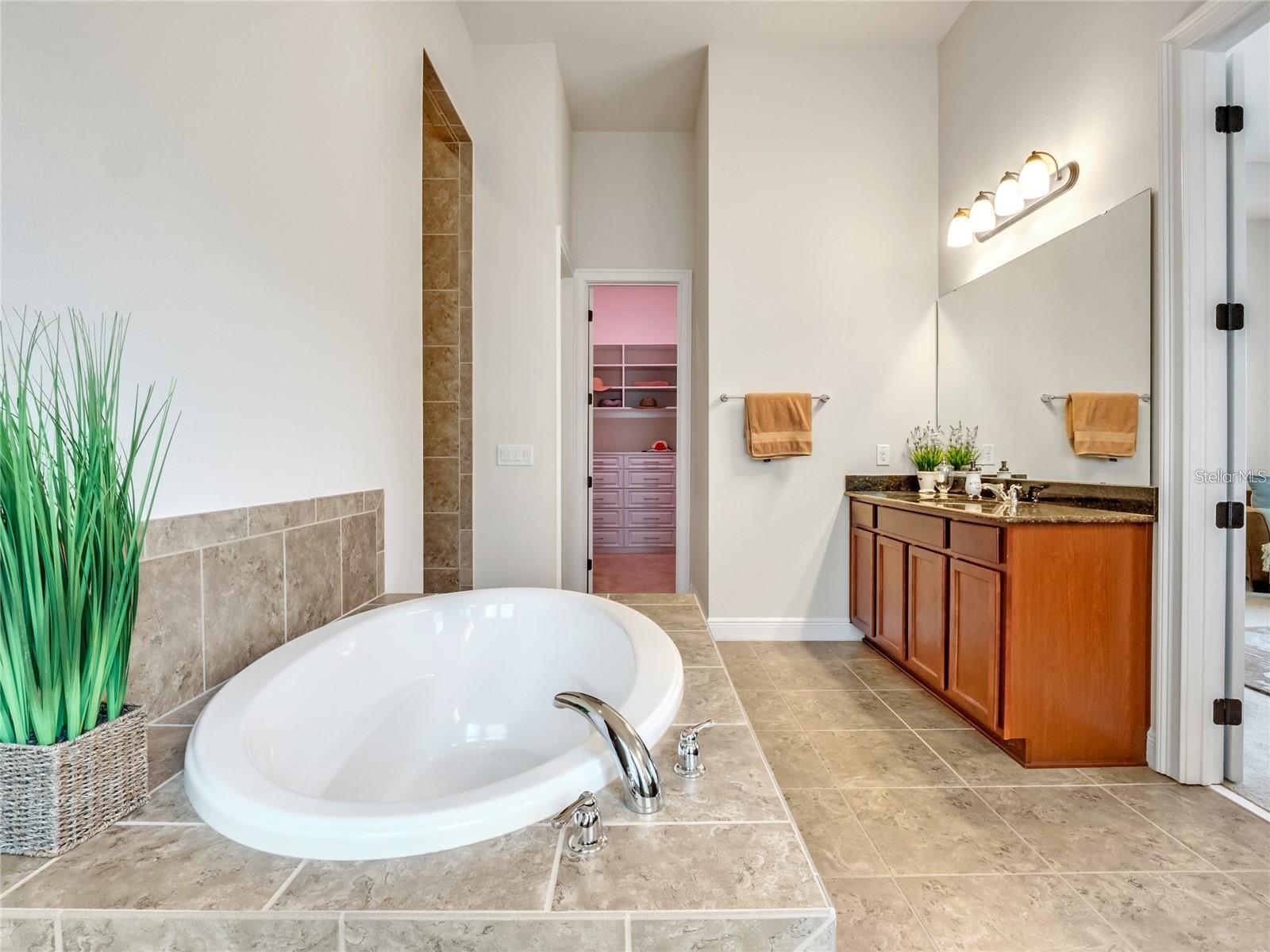 Image 29 of 52 For 8047 Chilton Drive
