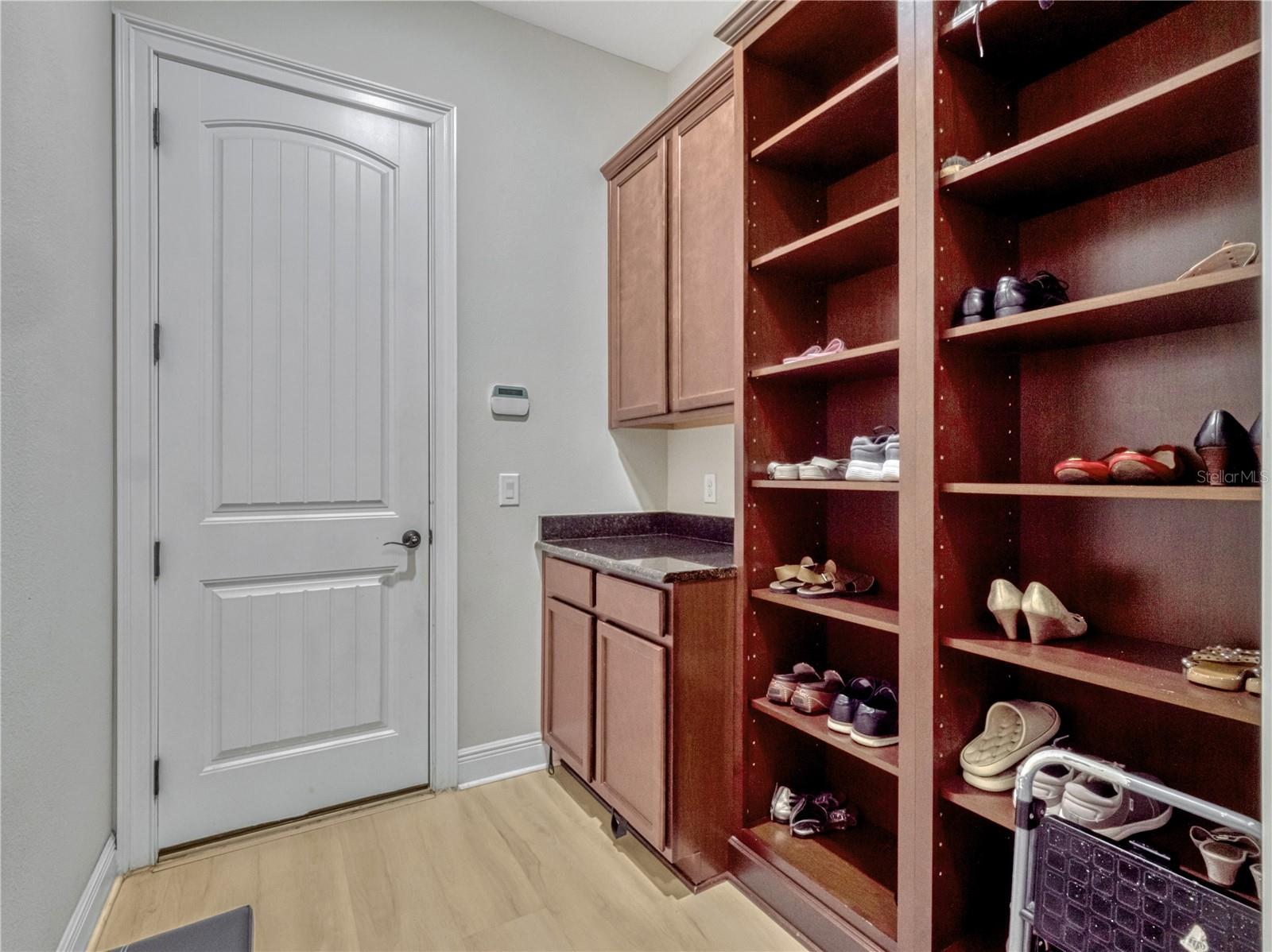 Image 37 of 52 For 8047 Chilton Drive