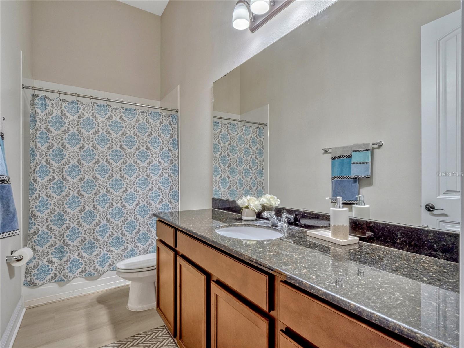 Image 41 of 52 For 8047 Chilton Drive