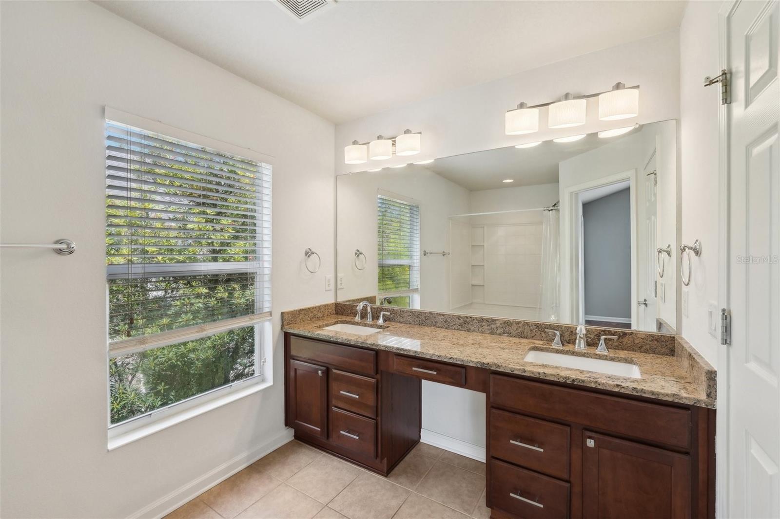 Image 17 of 38 For 10124 Westpark Preserve Boulevard