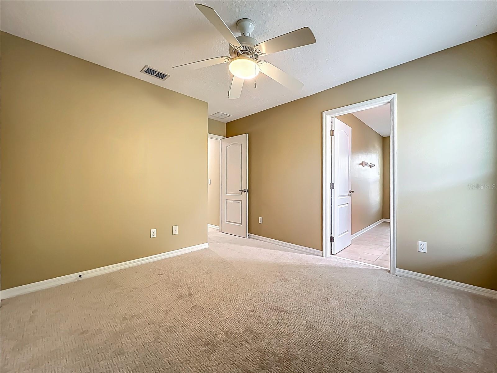 Image 45 of 96 For 13055 Overstreet Road