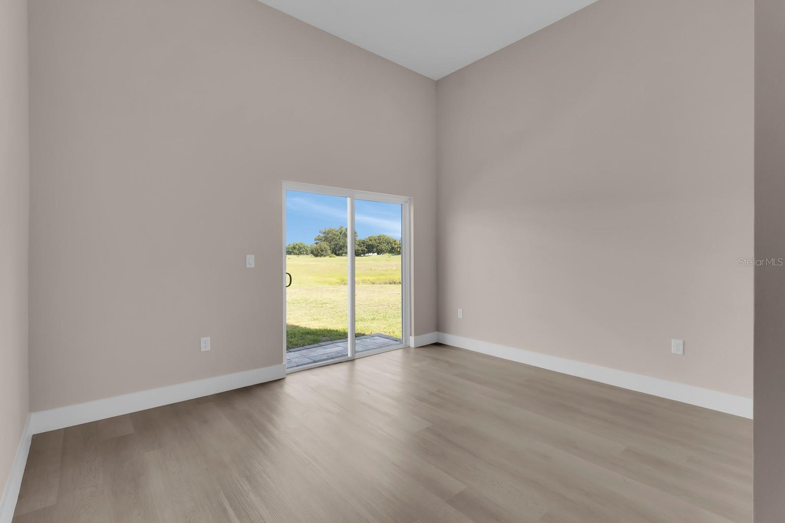 Image 11 of 27 For 6805 Heavitree Drive