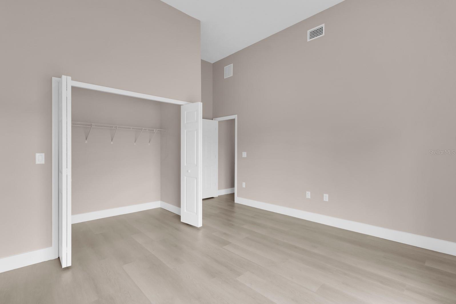Image 12 of 27 For 6805 Heavitree Drive