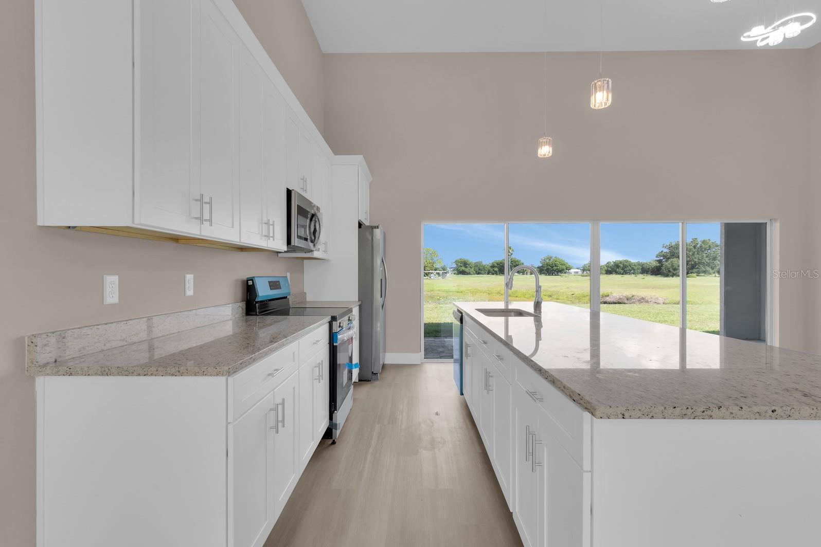 Image 6 of 27 For 6805 Heavitree Drive