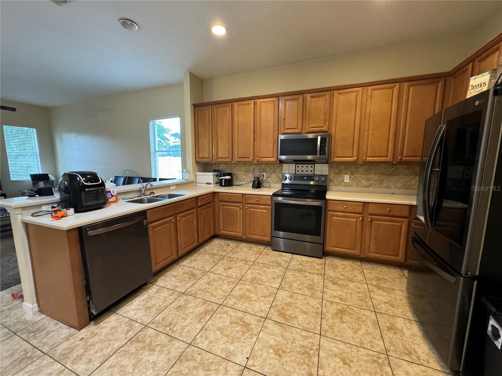 Image 6 of 9 For 6224 Zane Drive