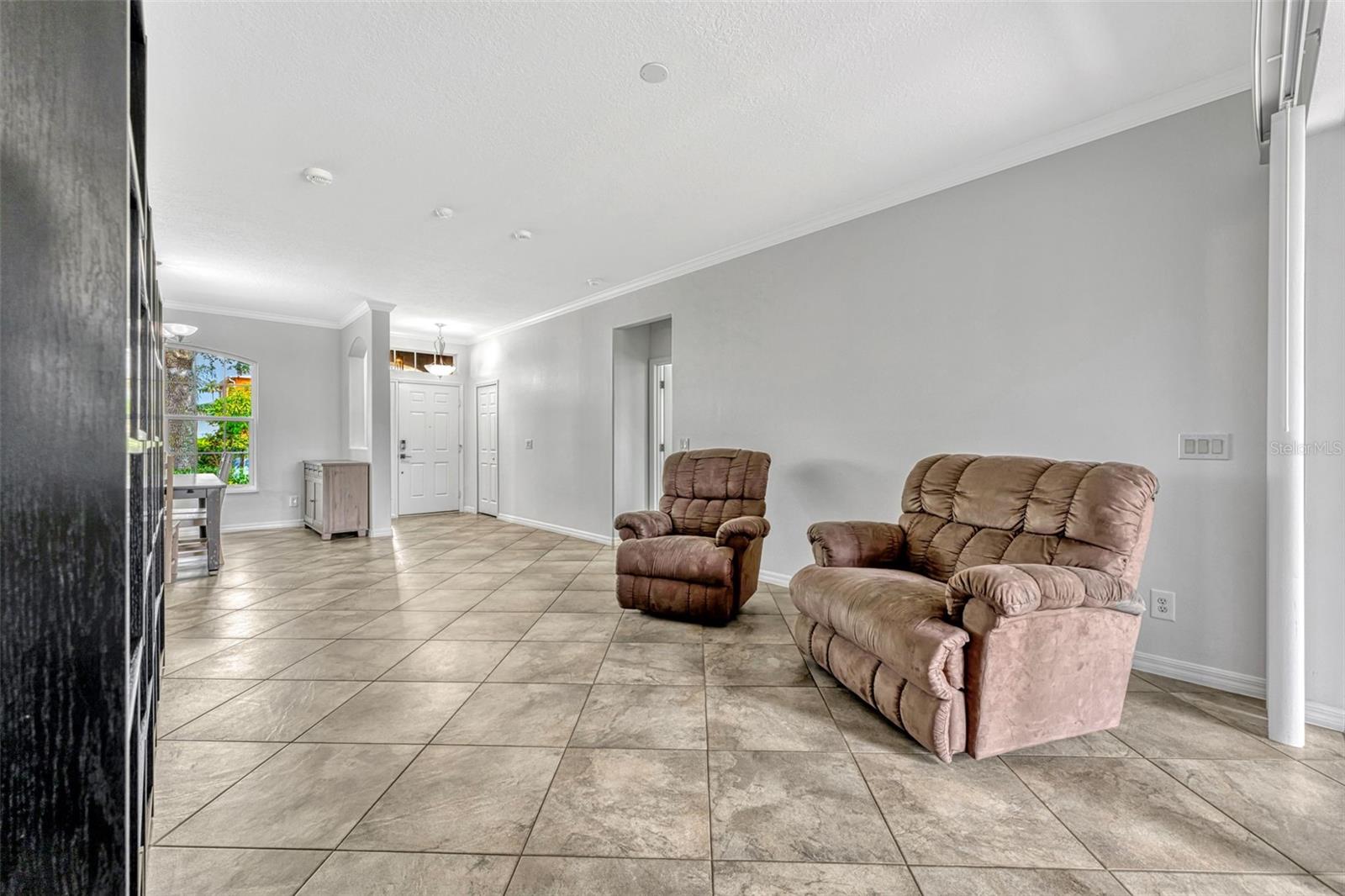 Image 6 of 56 For 2681 Cabernet Circle