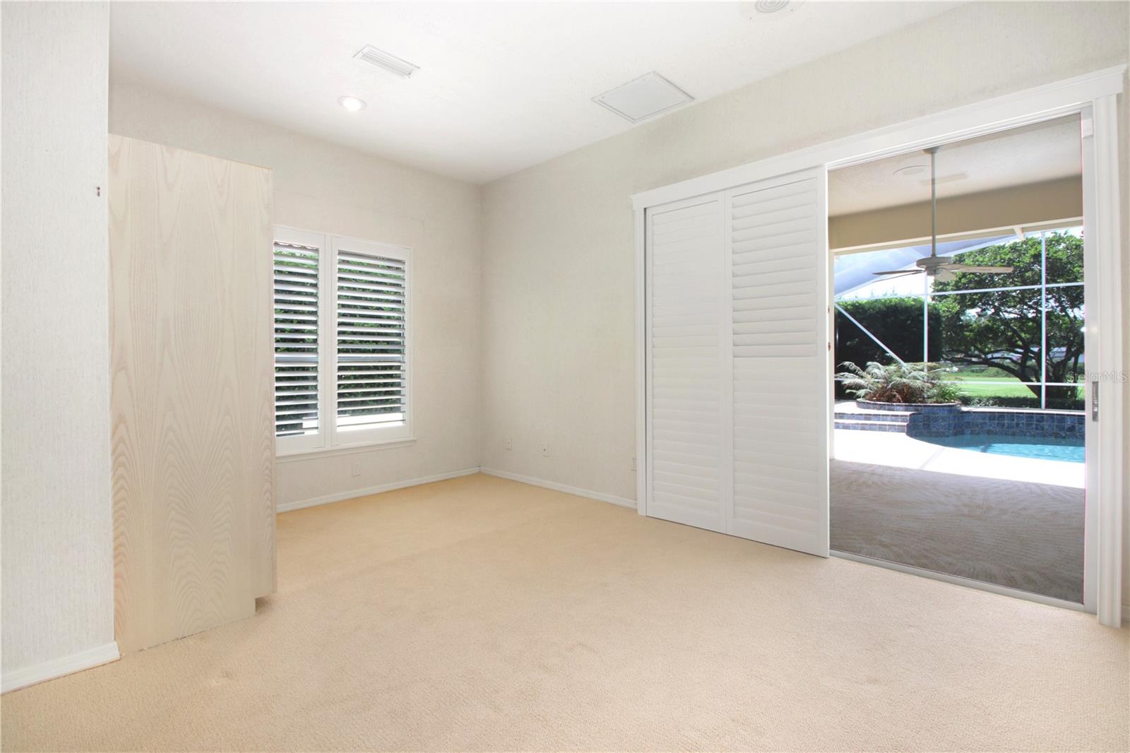 Image 11 of 31 For 235 Promenade Circle