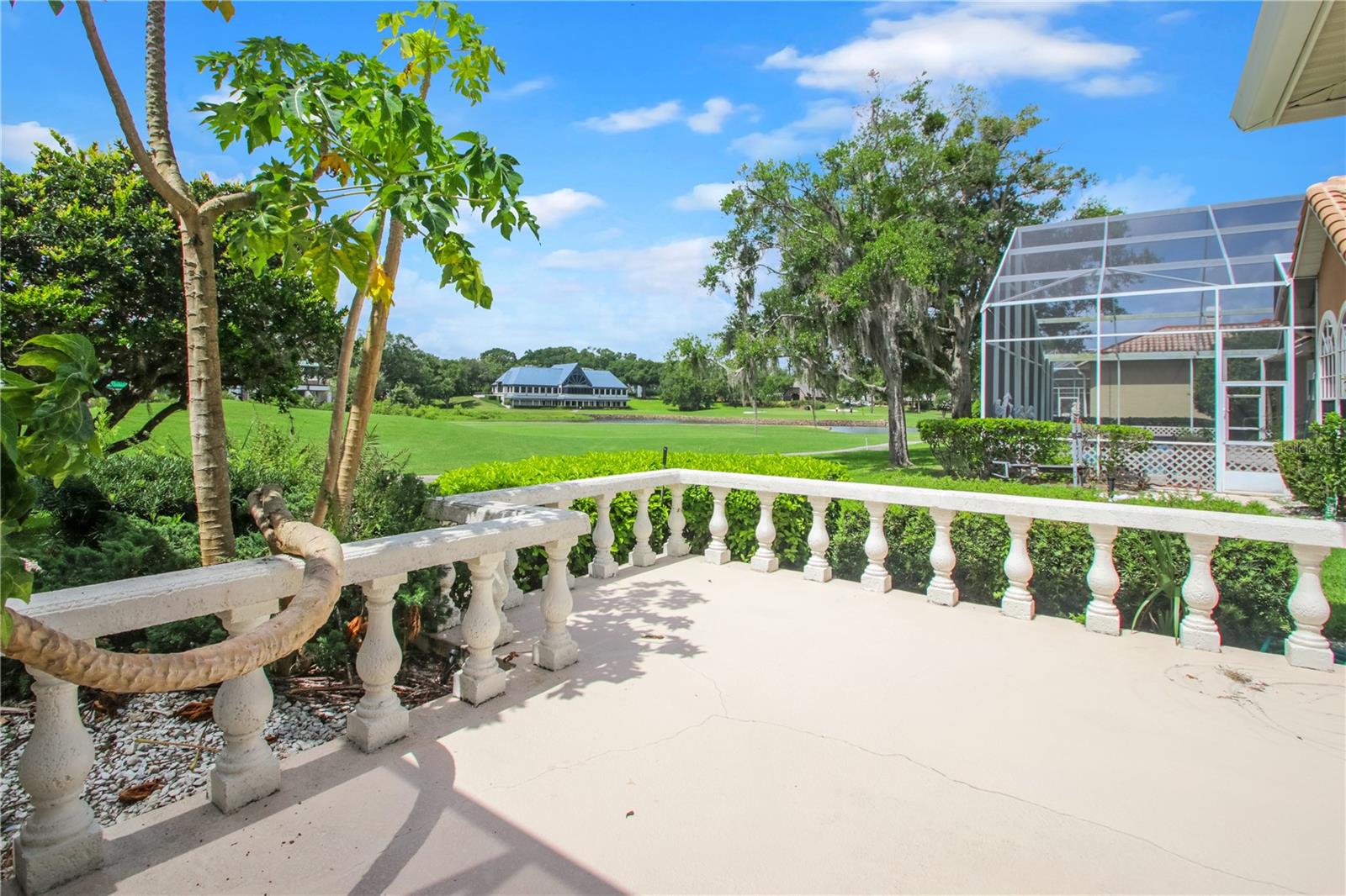Image 17 of 31 For 235 Promenade Circle