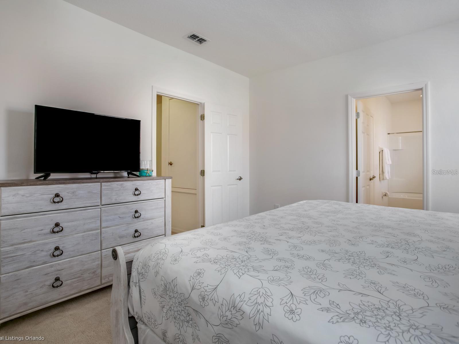 Image 30 of 89 For 6112 Broad Oak Drive