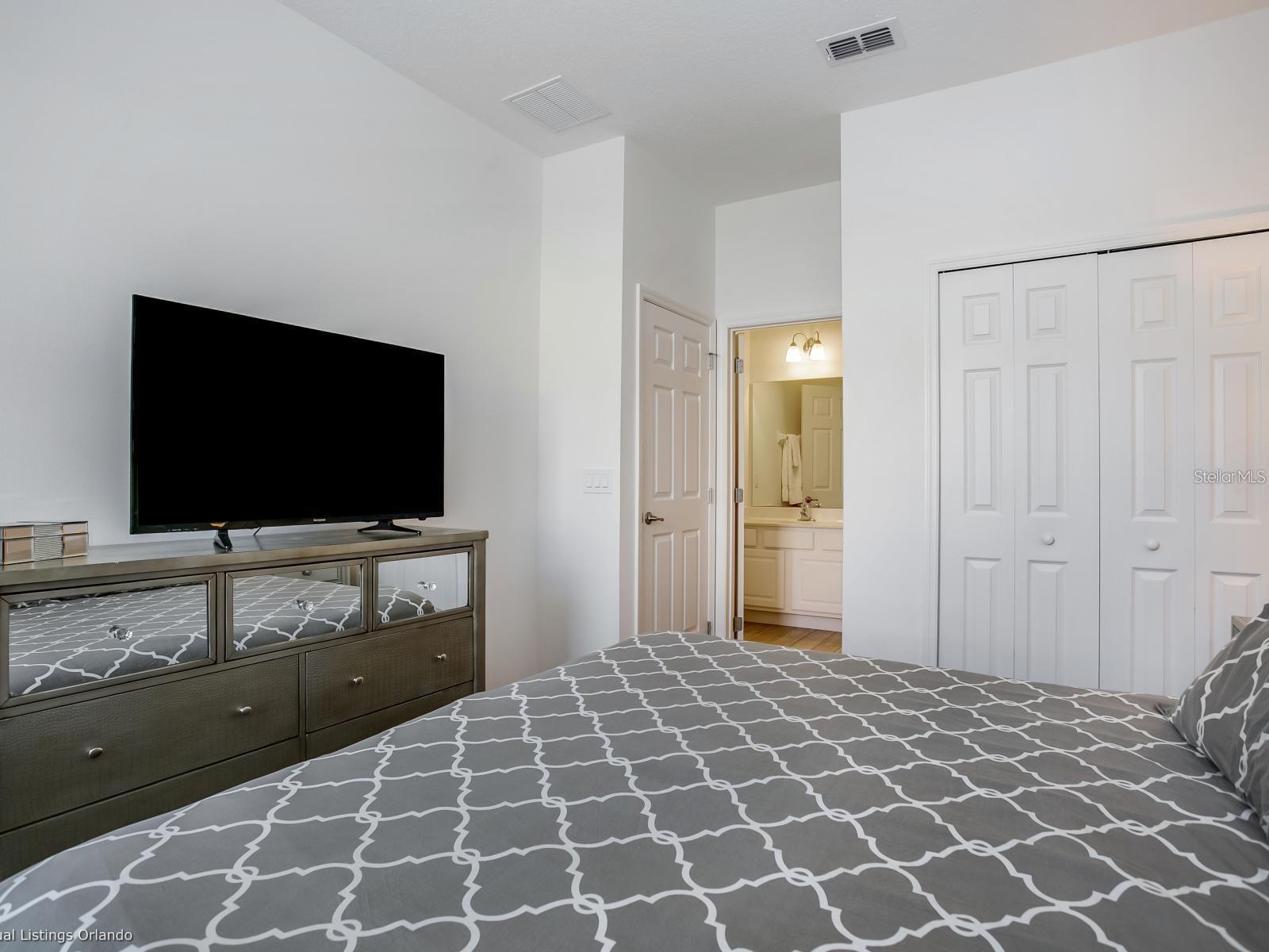 Image 50 of 89 For 6112 Broad Oak Drive
