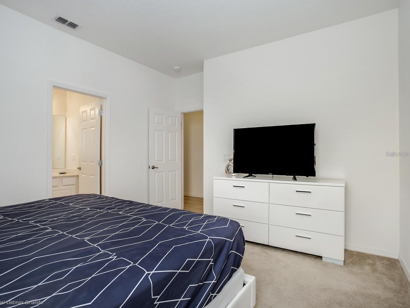 Image 53 of 89 For 6112 Broad Oak Drive