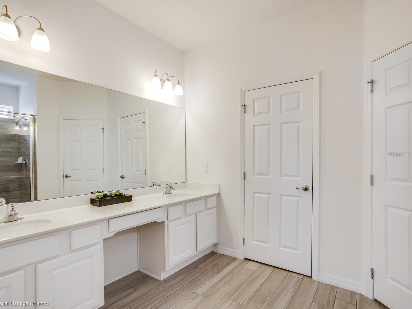 Image 55 of 89 For 6112 Broad Oak Drive