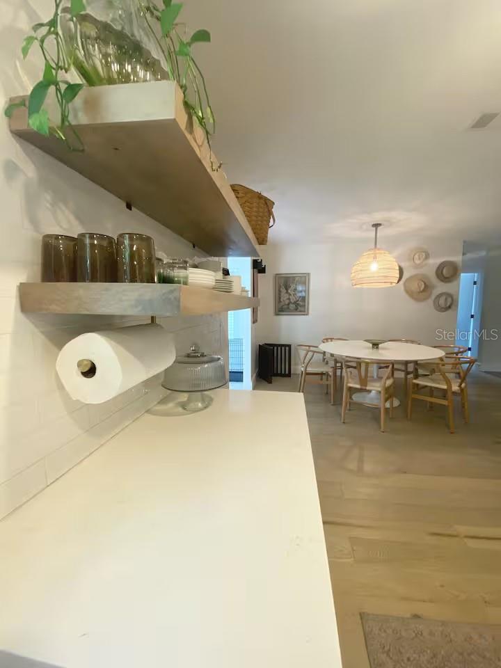 Image 21 of 59 For 2433 Lydia Way