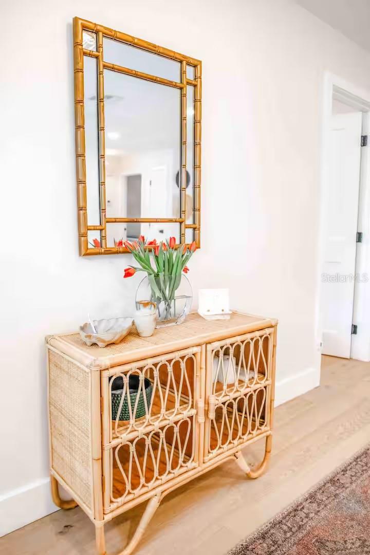 Image 4 of 59 For 2433 Lydia Way