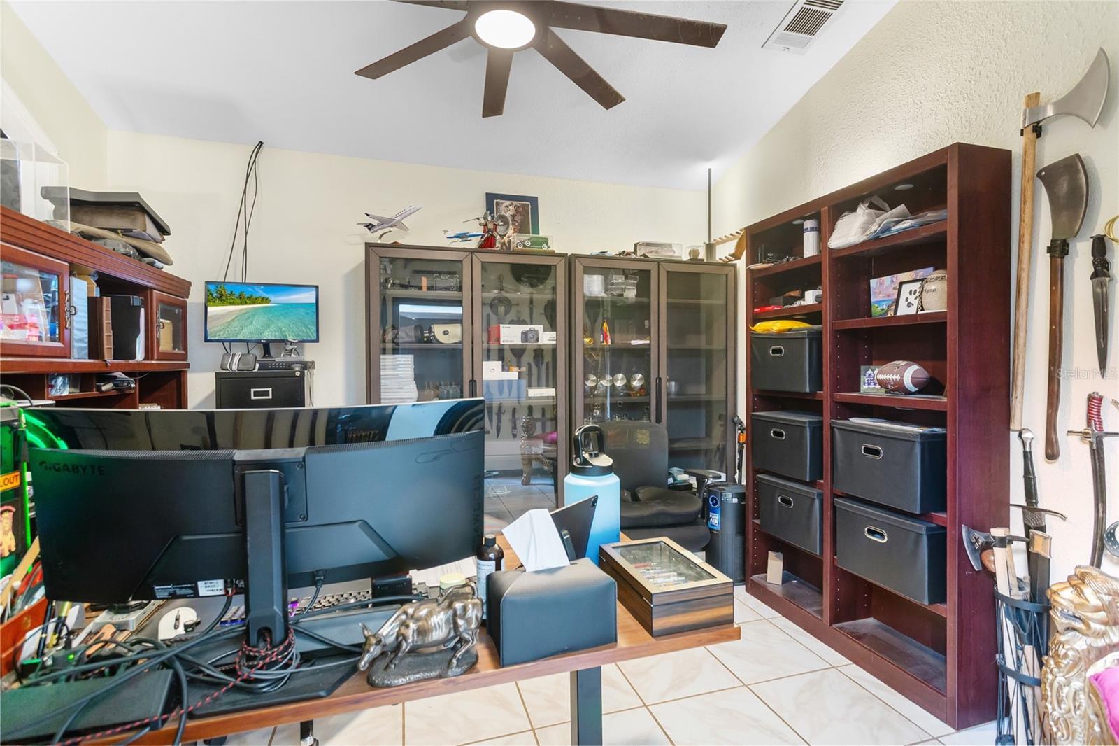 Image 10 of 59 For 9774 Bohart Court
