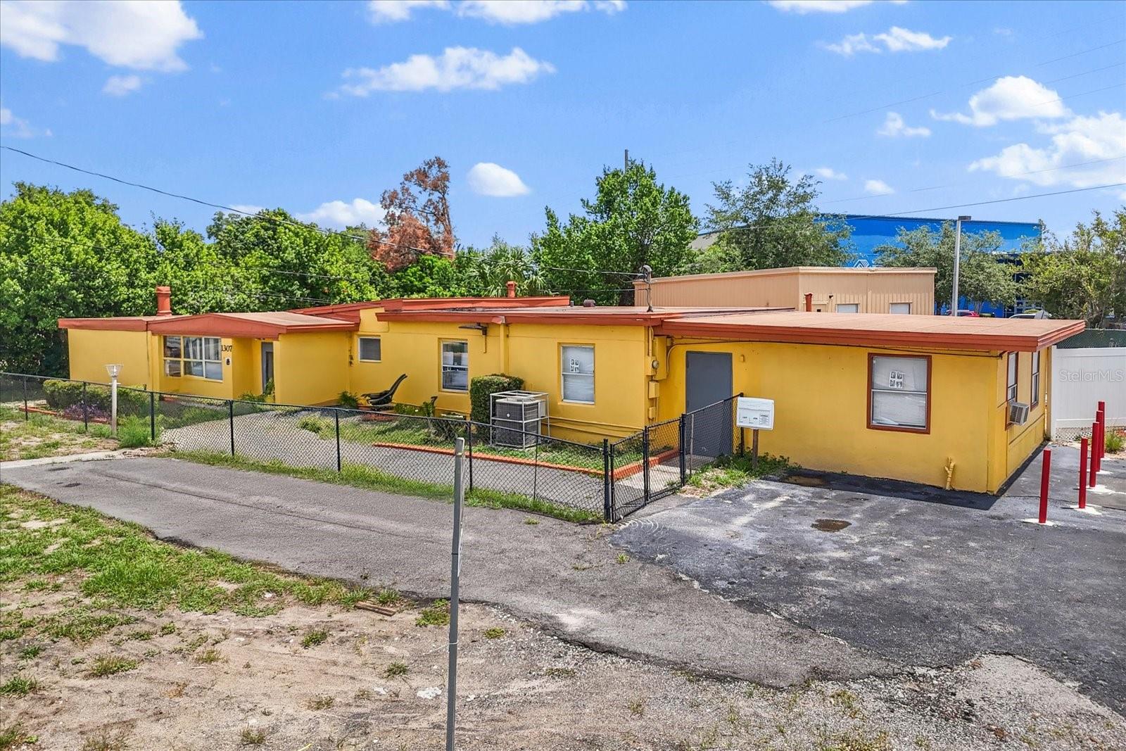 Image 2 of 33 For 1307 Pine Hills Road