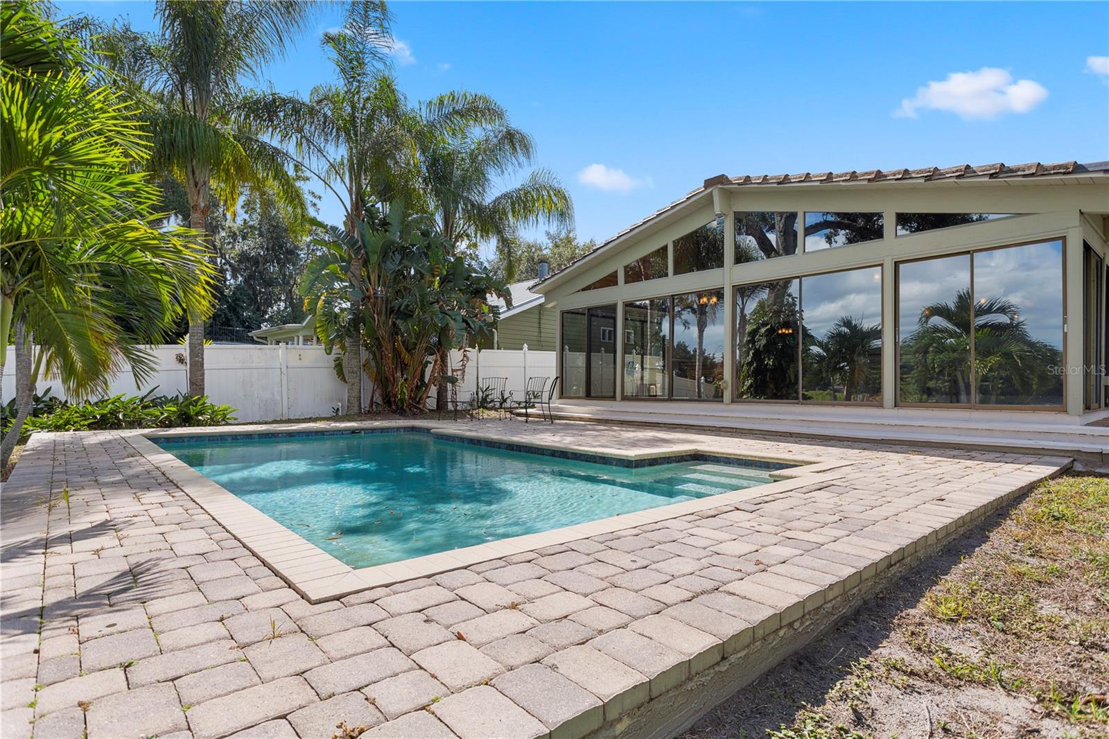 Image 40 of 48 For 2615 Crystal Lake Drive