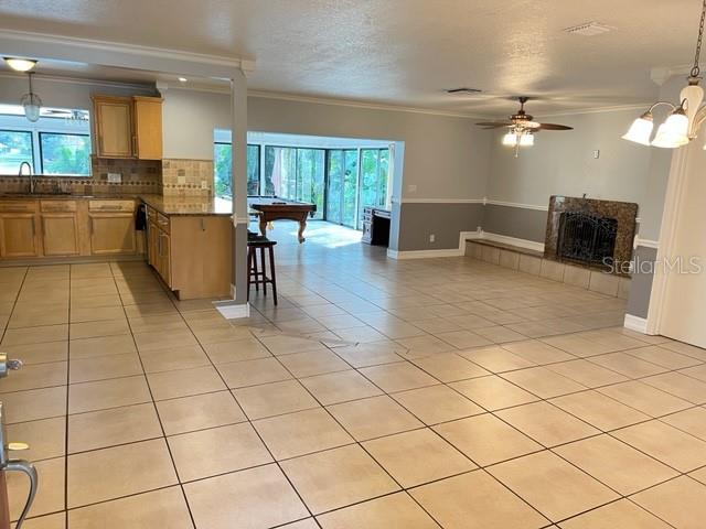 Image 6 of 39 For 2615 Crystal Lake Drive