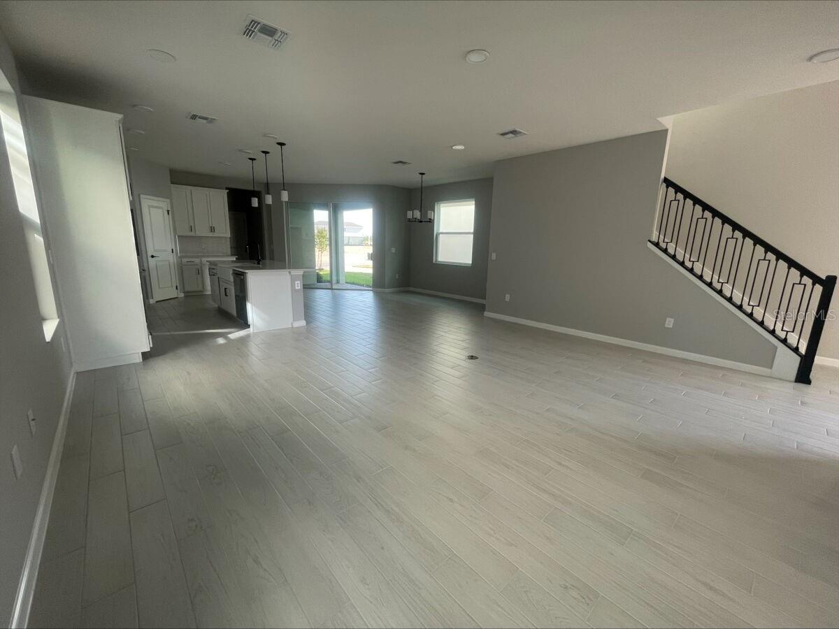 Image 10 of 30 For 5324 Center Lake Ranch Boulevard
