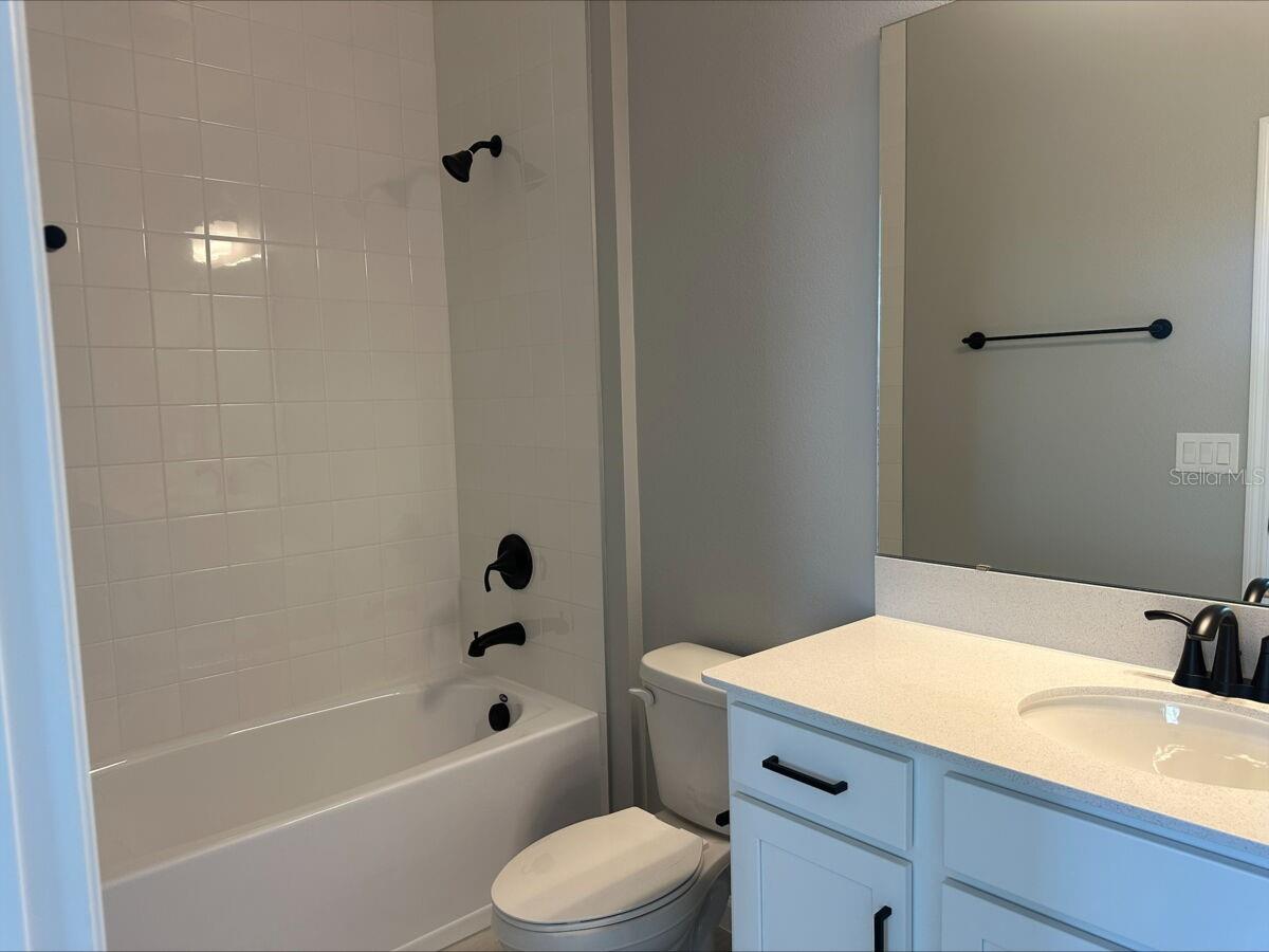 Image 19 of 30 For 5324 Center Lake Ranch Boulevard