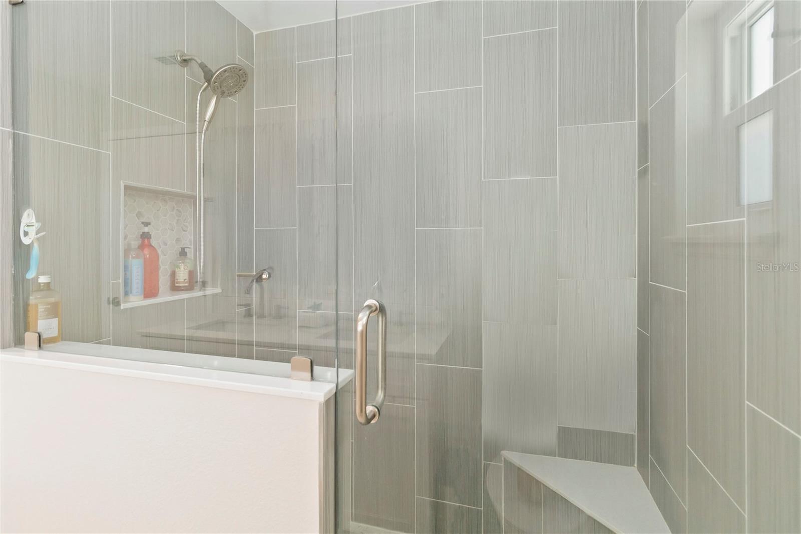 Image 21 of 42 For 1008 Jackson Creek Court