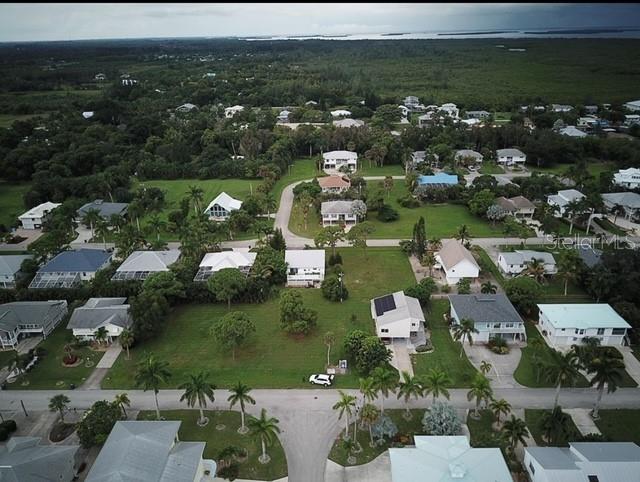 Image 3 of 7 For 7883 Breakwater Court