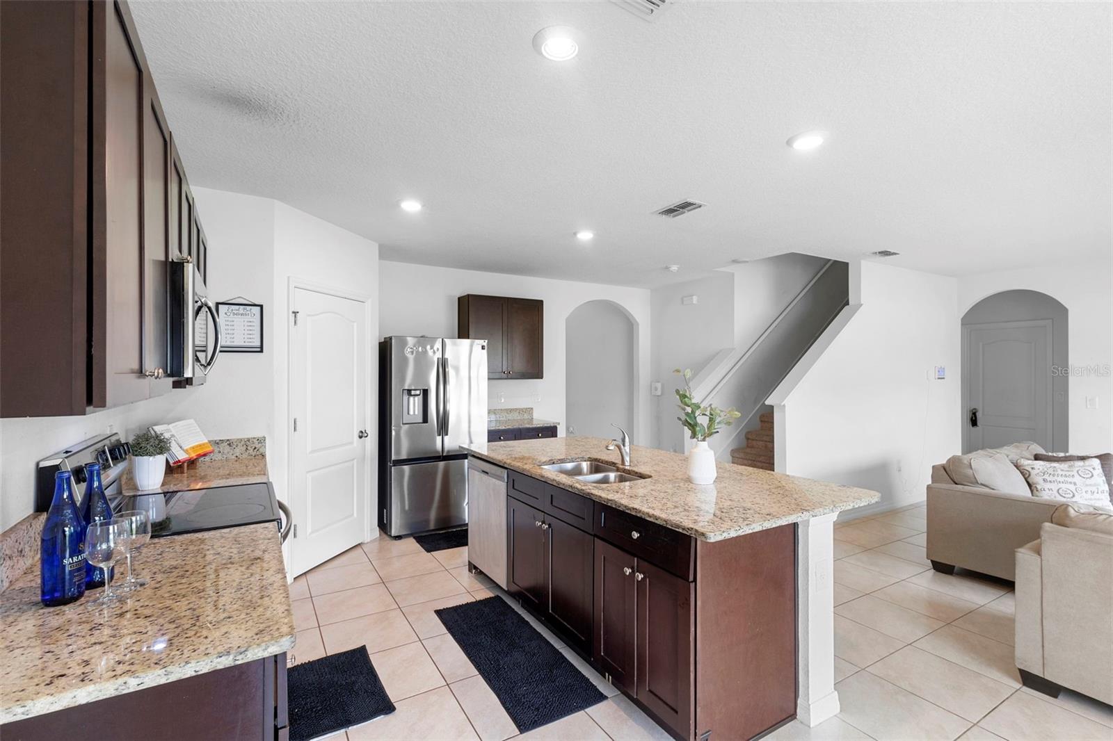 Image 6 of 15 For 5125 Fiddlewood Way