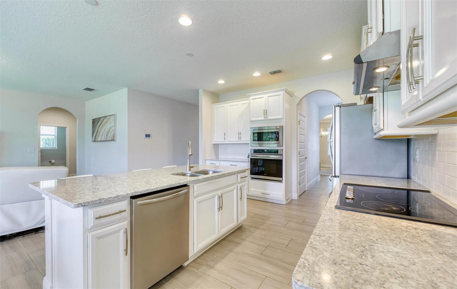 Image 12 of 57 For 9422 Jaywood Road