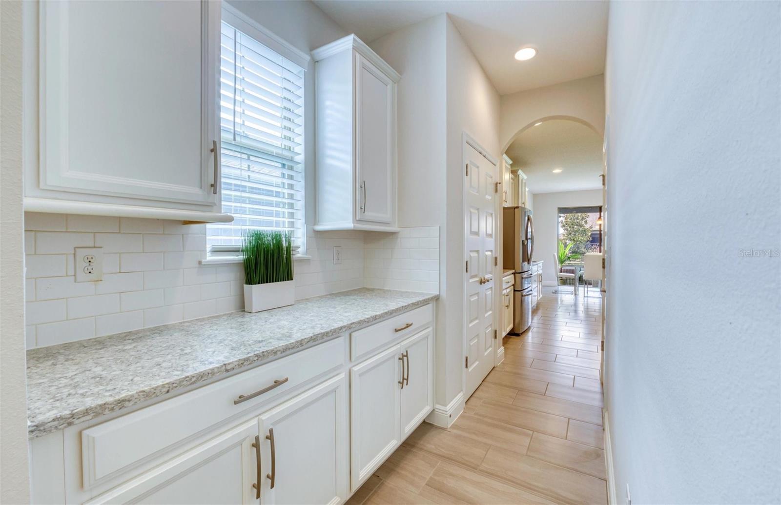 Image 9 of 57 For 9422 Jaywood Road