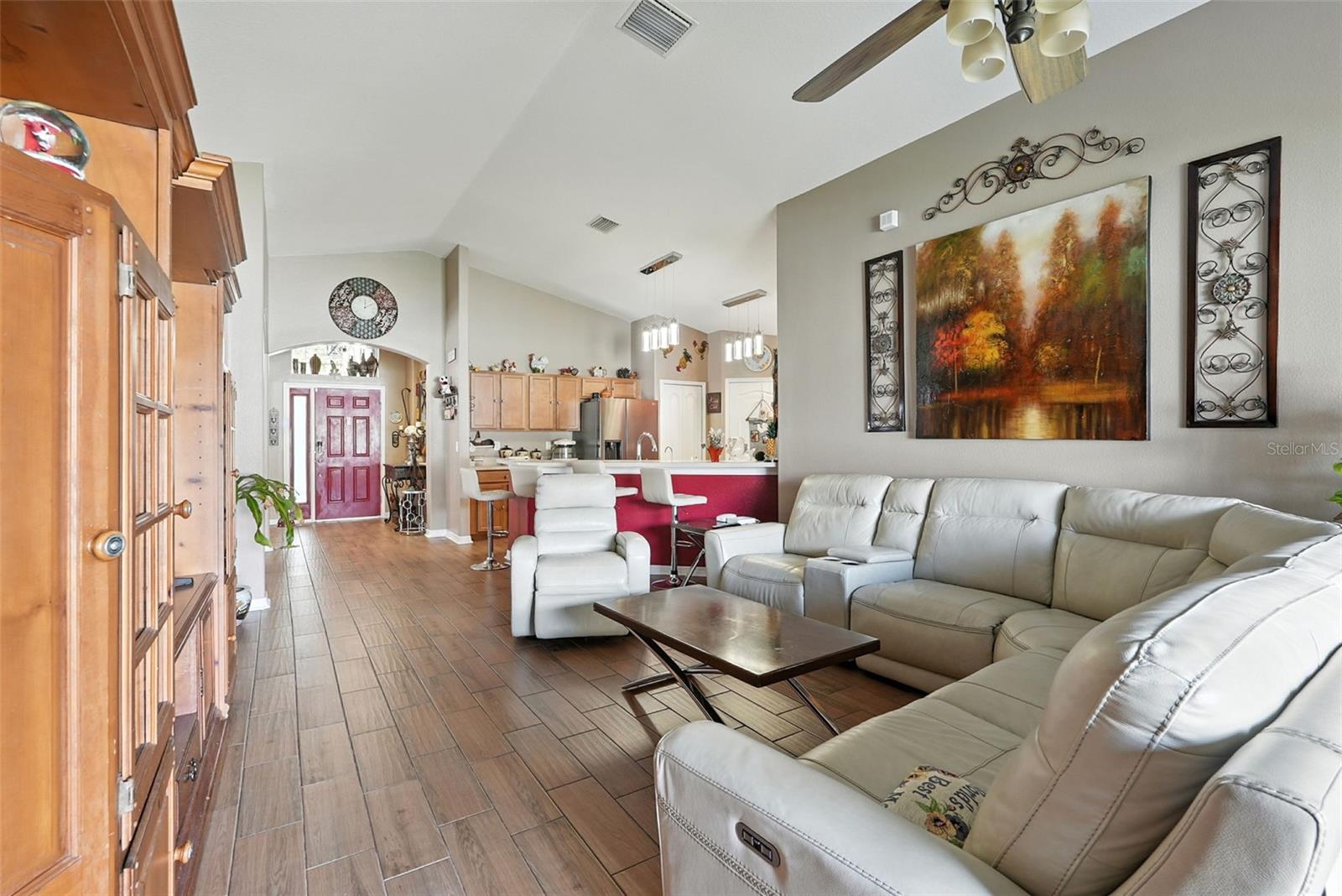 Image 19 of 32 For 14013 Hollow Crest Place