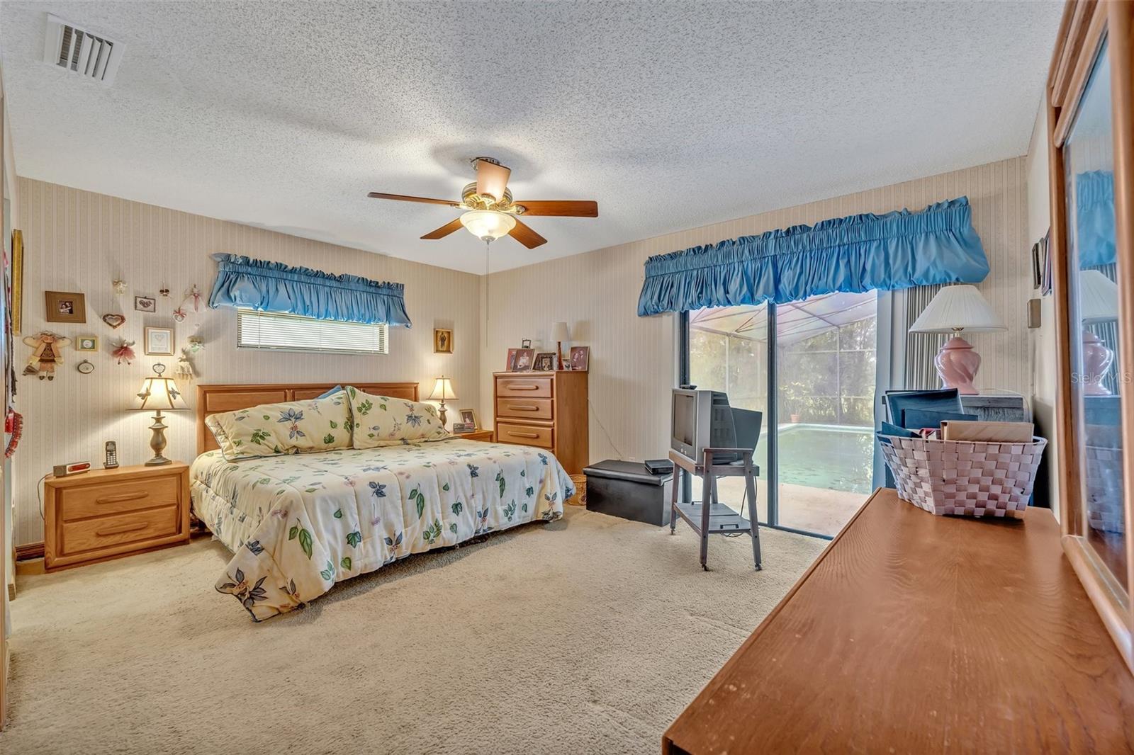 Image 17 of 24 For 1507 Golfside Drive