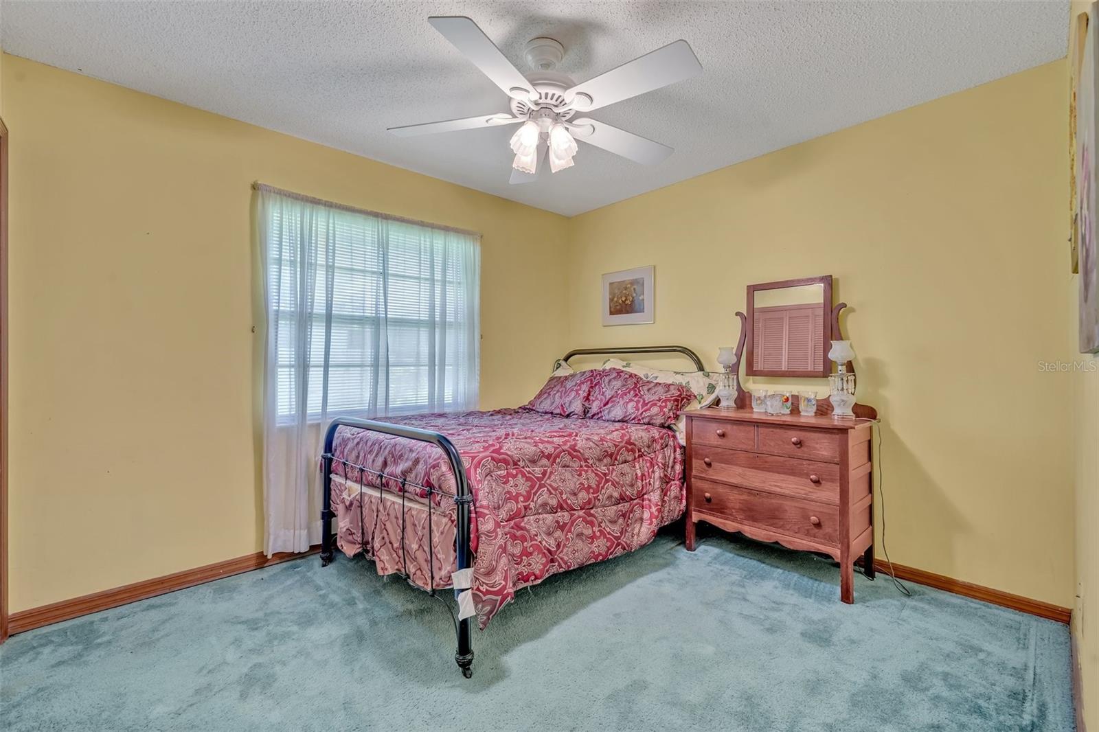 Image 20 of 24 For 1507 Golfside Drive