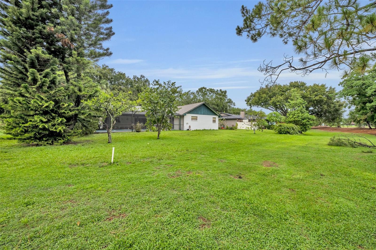 Image 9 of 24 For 1507 Golfside Drive