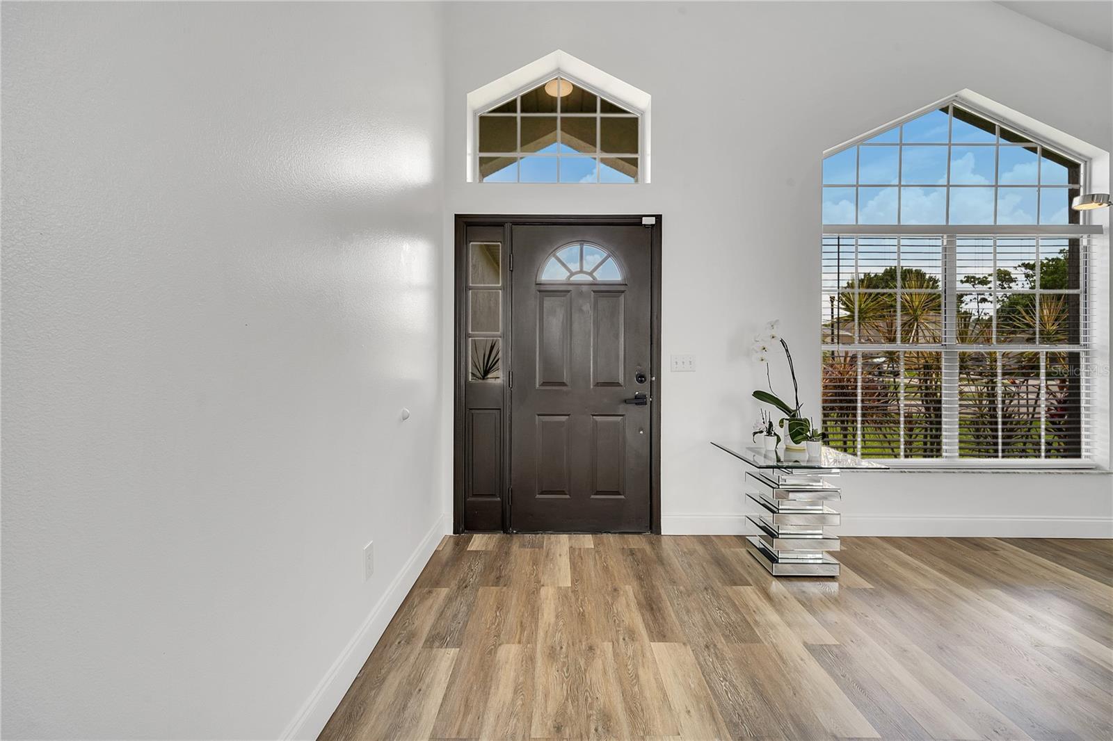 Image 19 of 66 For 13404 Bradwater Court